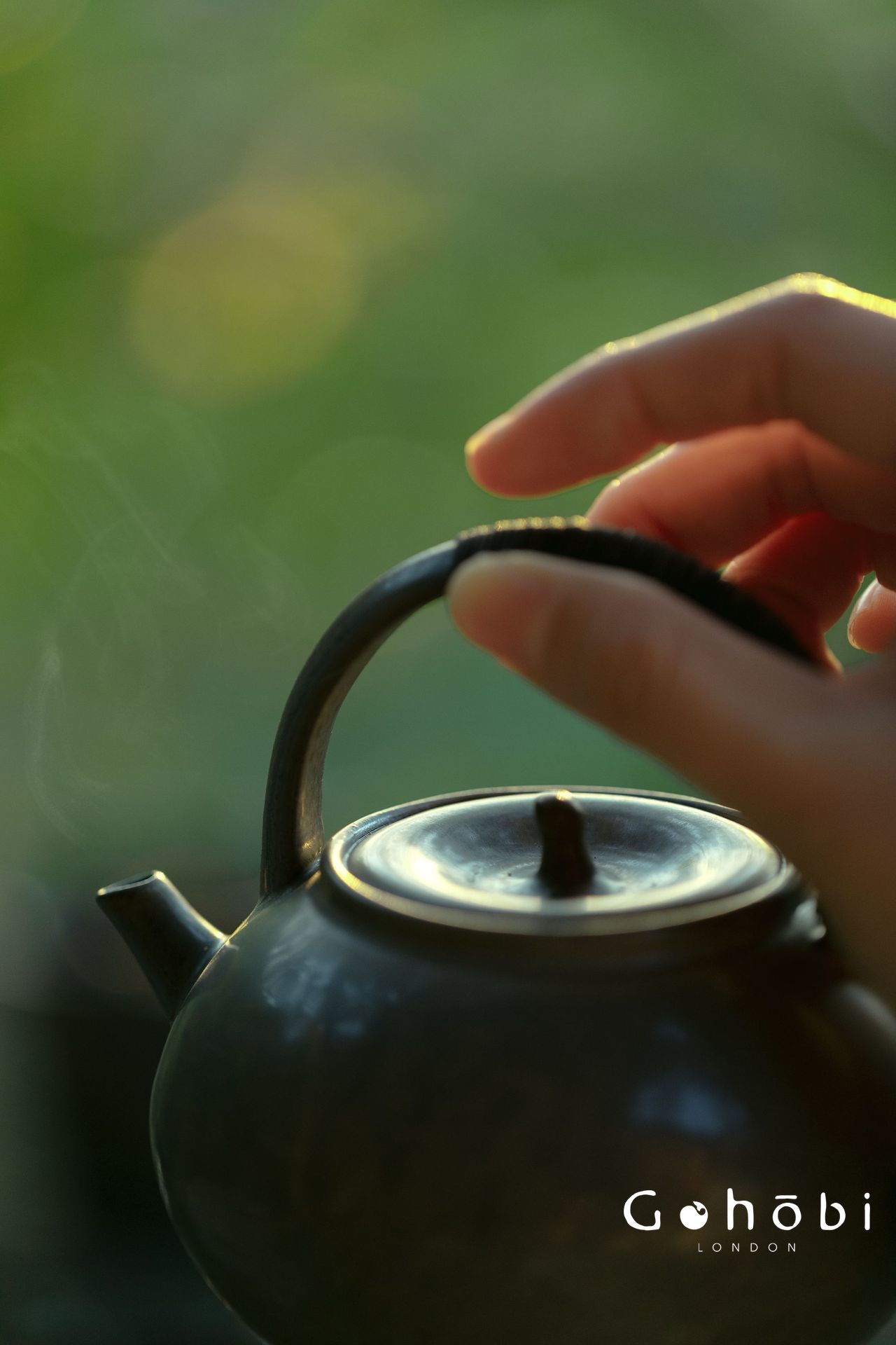 Gohobi Handmade Rattan Beam Teapot – Artisan Pottery Brewing Kettle (400ml, 2 Colours)