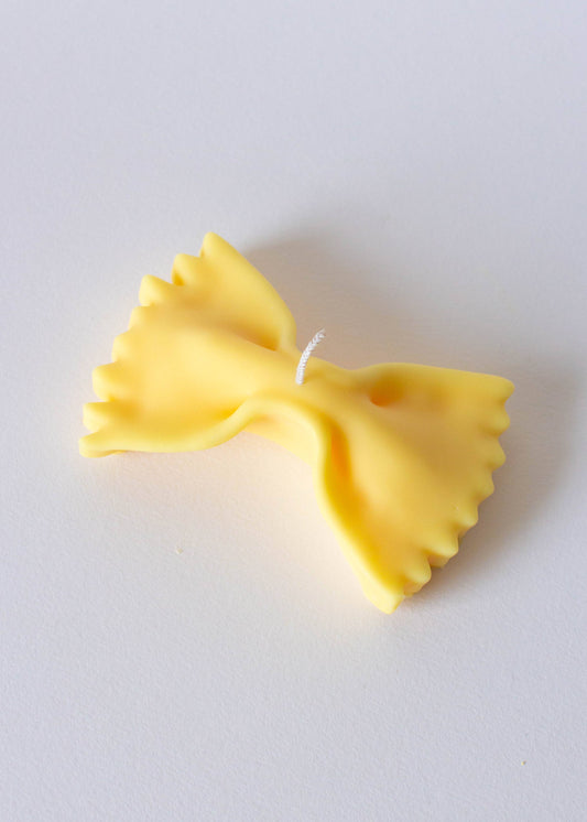 HereThe Farfalle Candle