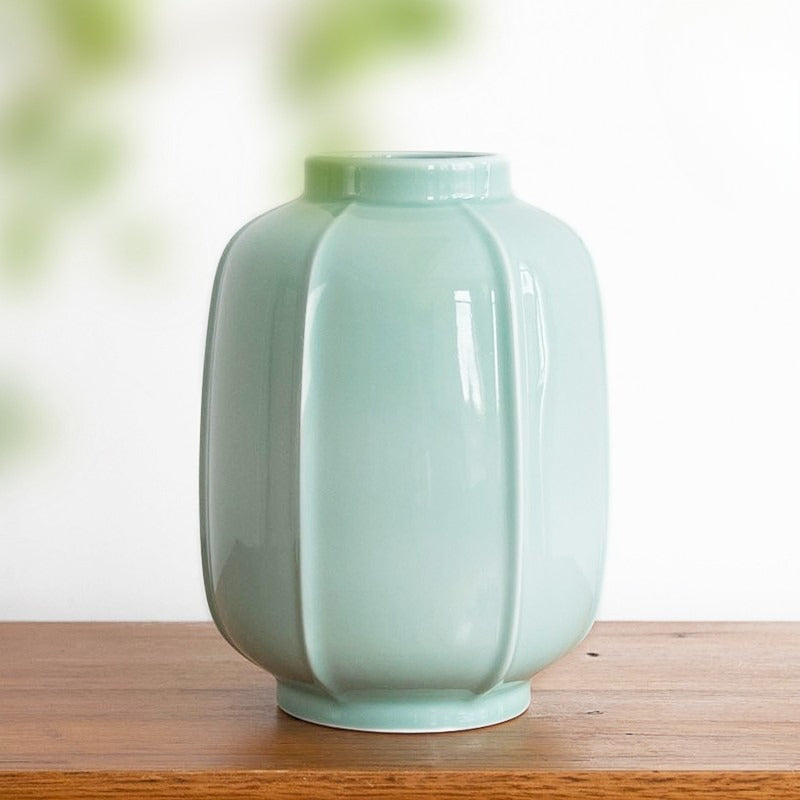 Gohobi Celadon Ikebana Vase – Japanese Style Ceramic Flower Arrangement Vessel