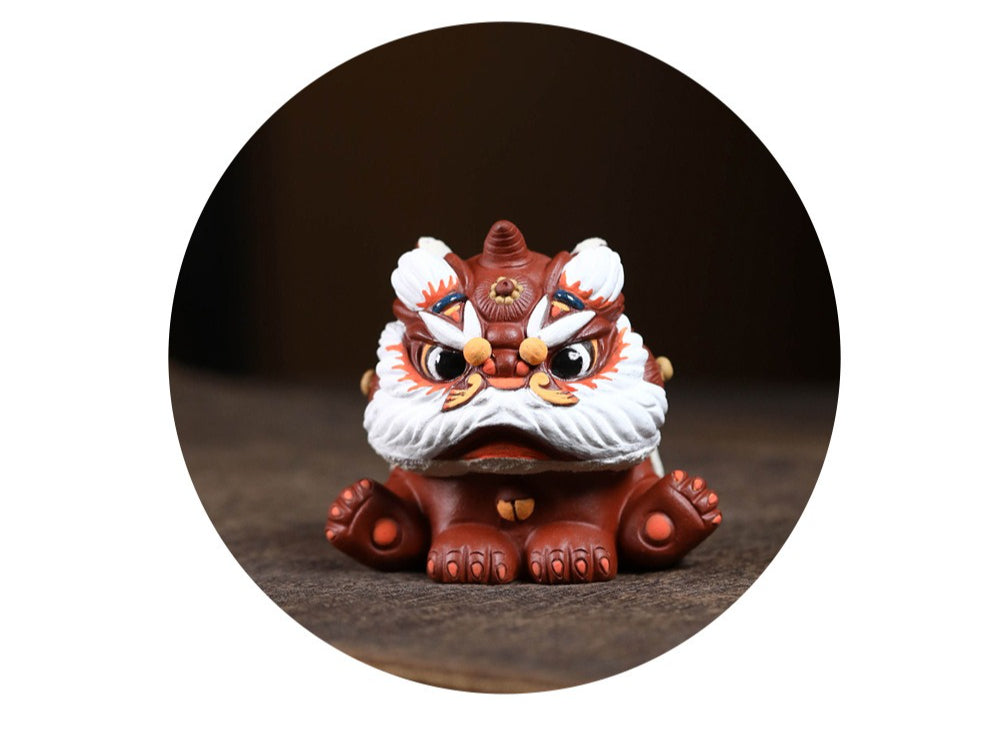 Gohobi Yixing Purple Clay Lion Dance Tea Pet – Handmade Guardian Ornament