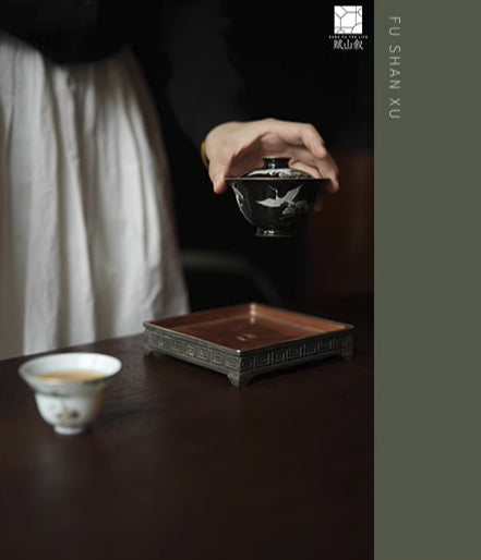 [賦山敘 x Gohobi] "Dai Mo Pine & Crane" Hand-Painted Pastel Gaiwan – Heat-Resistant Ceramic Gongfu Tea Bowl