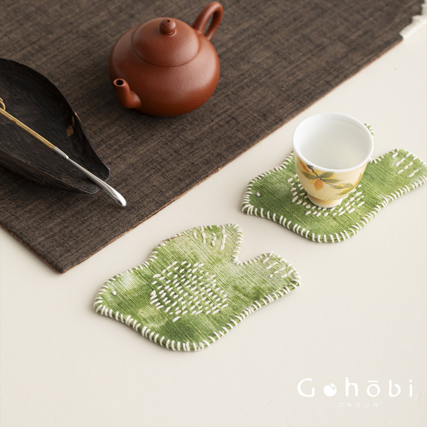 Gohobi Handmade Embroidered Bird Coaster – Fabric Teacup Heat Insulation Mat