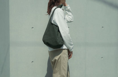 Kinto FUTO sling bag