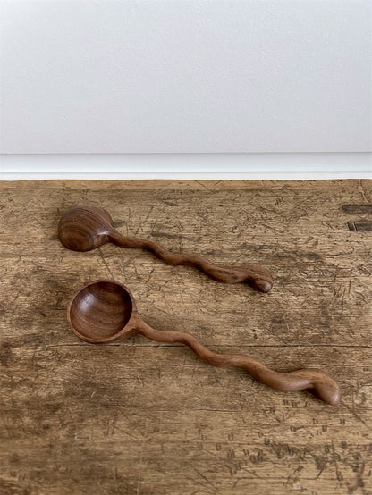 Gohobi Walnut Long Crank Spoon