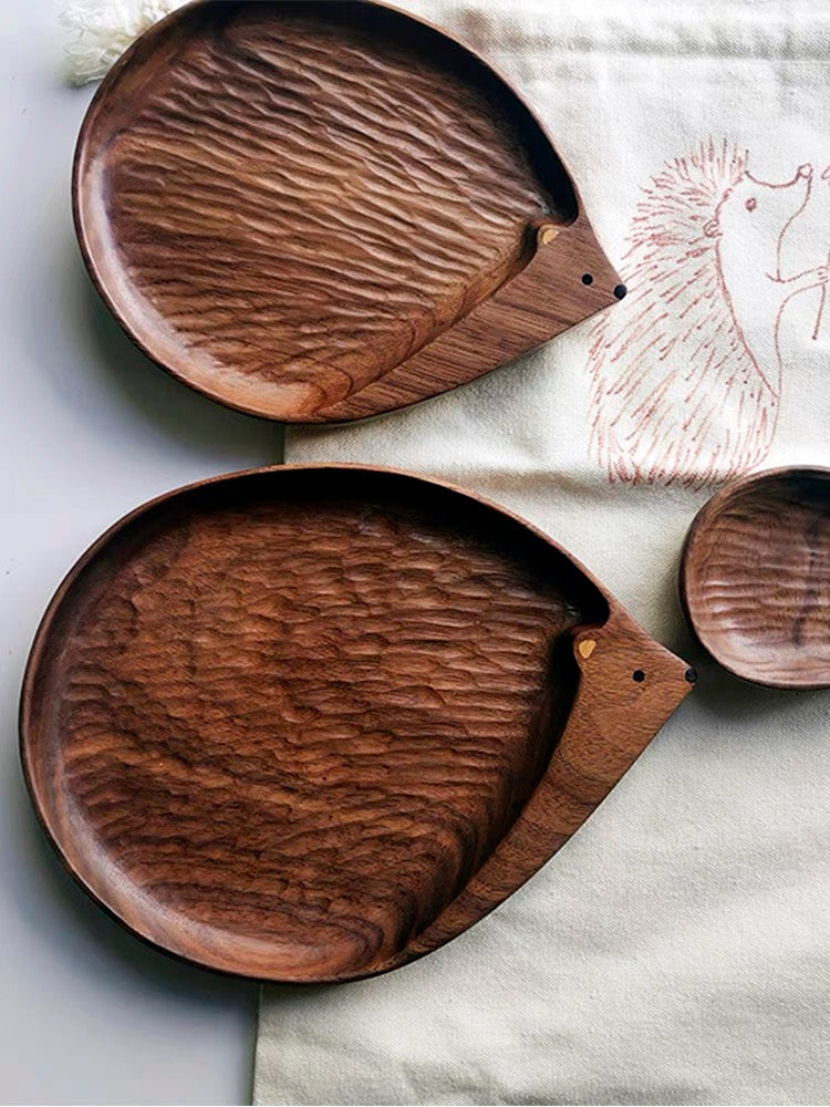 Gohobi Walnut Hedgehog Shape Tray