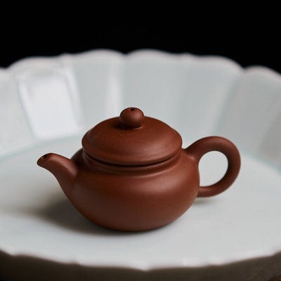 Gohobi Mini Yixing clay teapot ornaments Chinese Gongfu tea Kung fu tea Teaware Japanese Chado unique ornaments