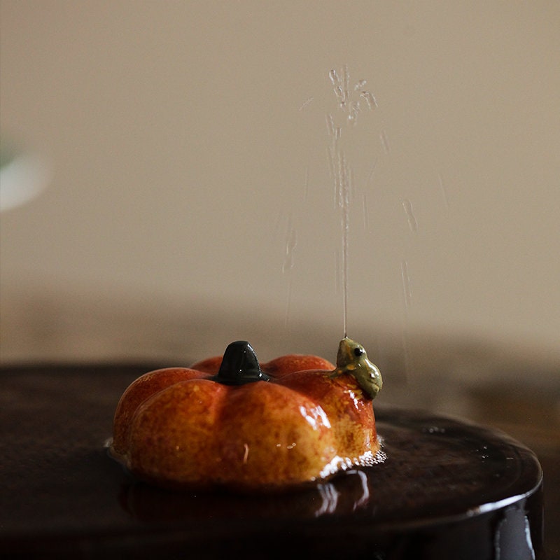 Gohobi Handmade ceramic YiXing clay Pumpkin and Frog Tea ornaments Tea pets Chinese Gongfu tea Kung fu tea Japanese Chado unique