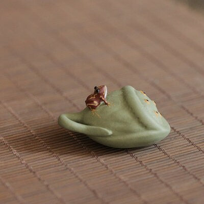 Gohobi Handmade ceramic YiXing clay Lotus root and Frog Tea ornaments Tea pets Chinese Gongfu tea Japanese Chado unique ornaments