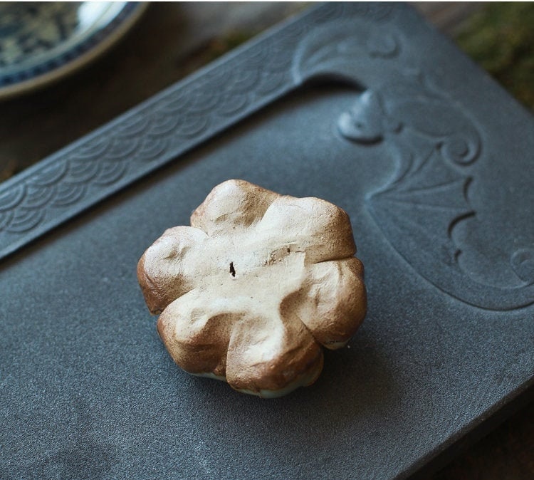 Gohobi Handmade Ceramic incense burner green  lotus Incense stick holder Gongfu tea Japanese Lotus