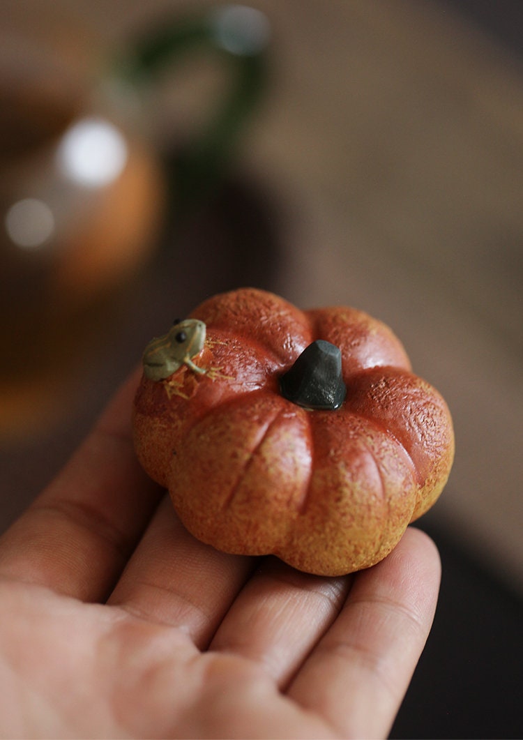 Gohobi Handmade ceramic YiXing clay Pumpkin and Frog Tea ornaments Tea pets Chinese Gongfu tea Kung fu tea Japanese Chado unique