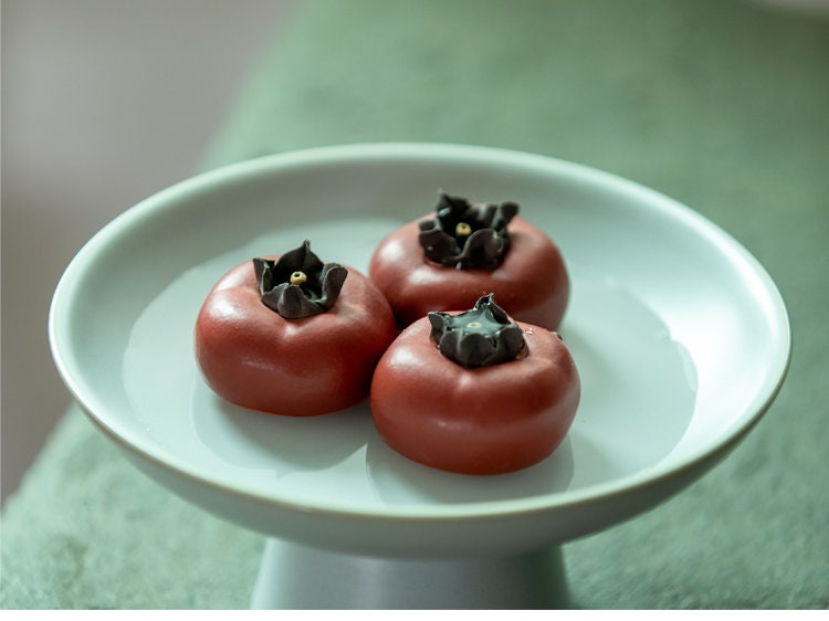 Gohobi Handmade ceramic YiXing clay Tomato Tea ornaments Tea pets Chinese Gongfu tea Kung fu tea photography props unique ornaments