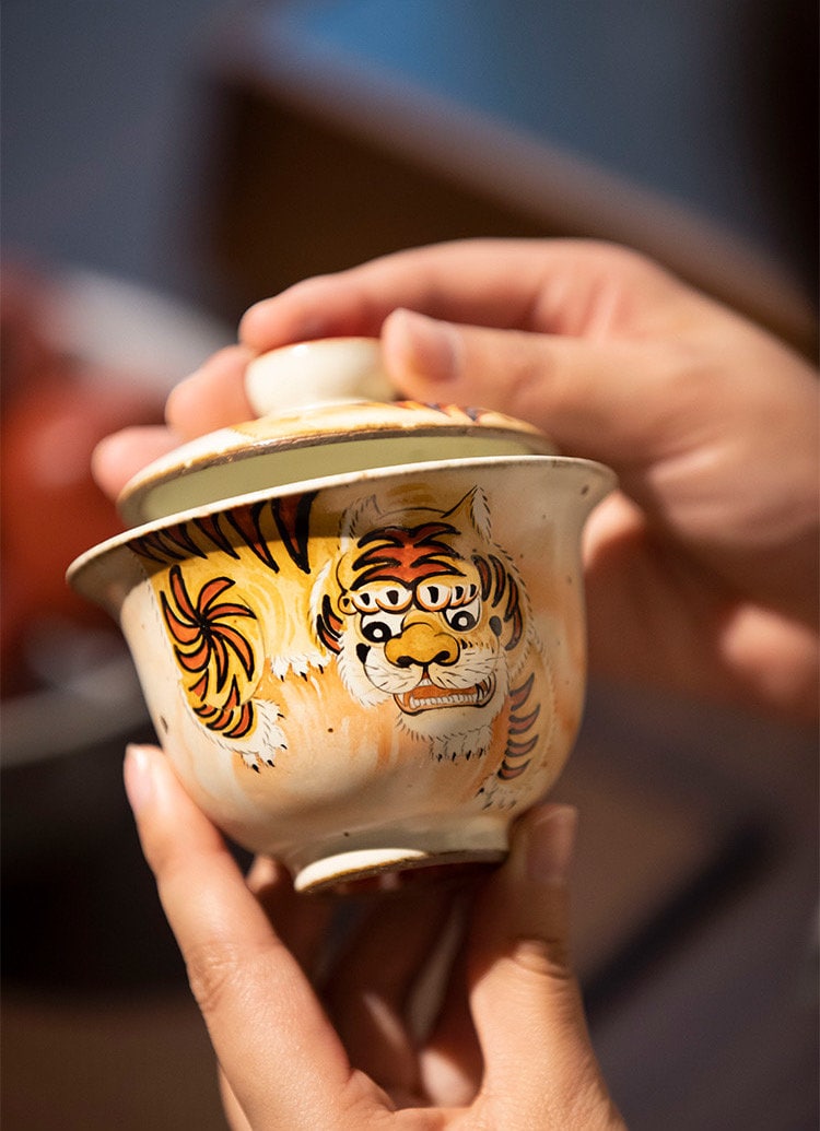 Gohobi Tiger Handmade gaiwan Tea cup and Set. Hand painted, Rustic, Minimalistic Japanese Tea, Green Tea, Gongfu tea