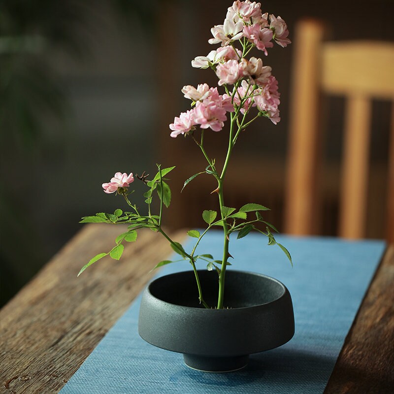 Gohobi Handmade Ikebana Vase set, Japanese vase, kenzan set, Japanese vase set, table decoration, flower arrangement oriental vase zen