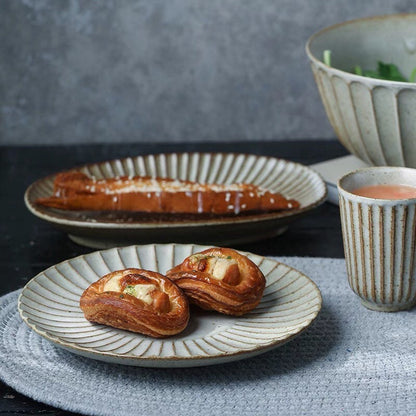 Gohobi handmade ceramic plate Japanese style tableware stoneware