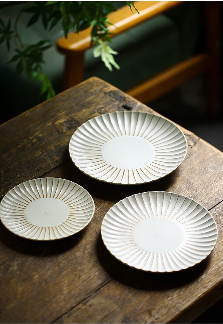 Gohobi handmade ceramic plate Japanese style tableware stoneware