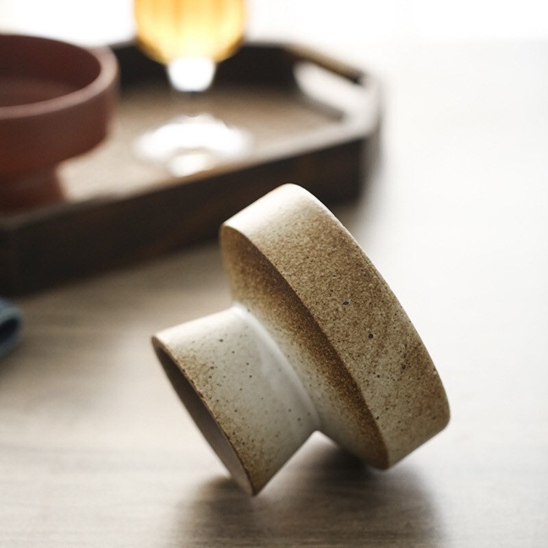 Gohobi Handmade ceramic bowl plate Japanese style tableware stoneware raised stand