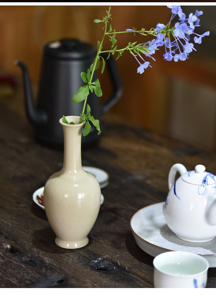 Gohobi handmade white ceramic vase pottery zen Chinese Gongfu tea Kung fu tea Japanese Chado table decoration