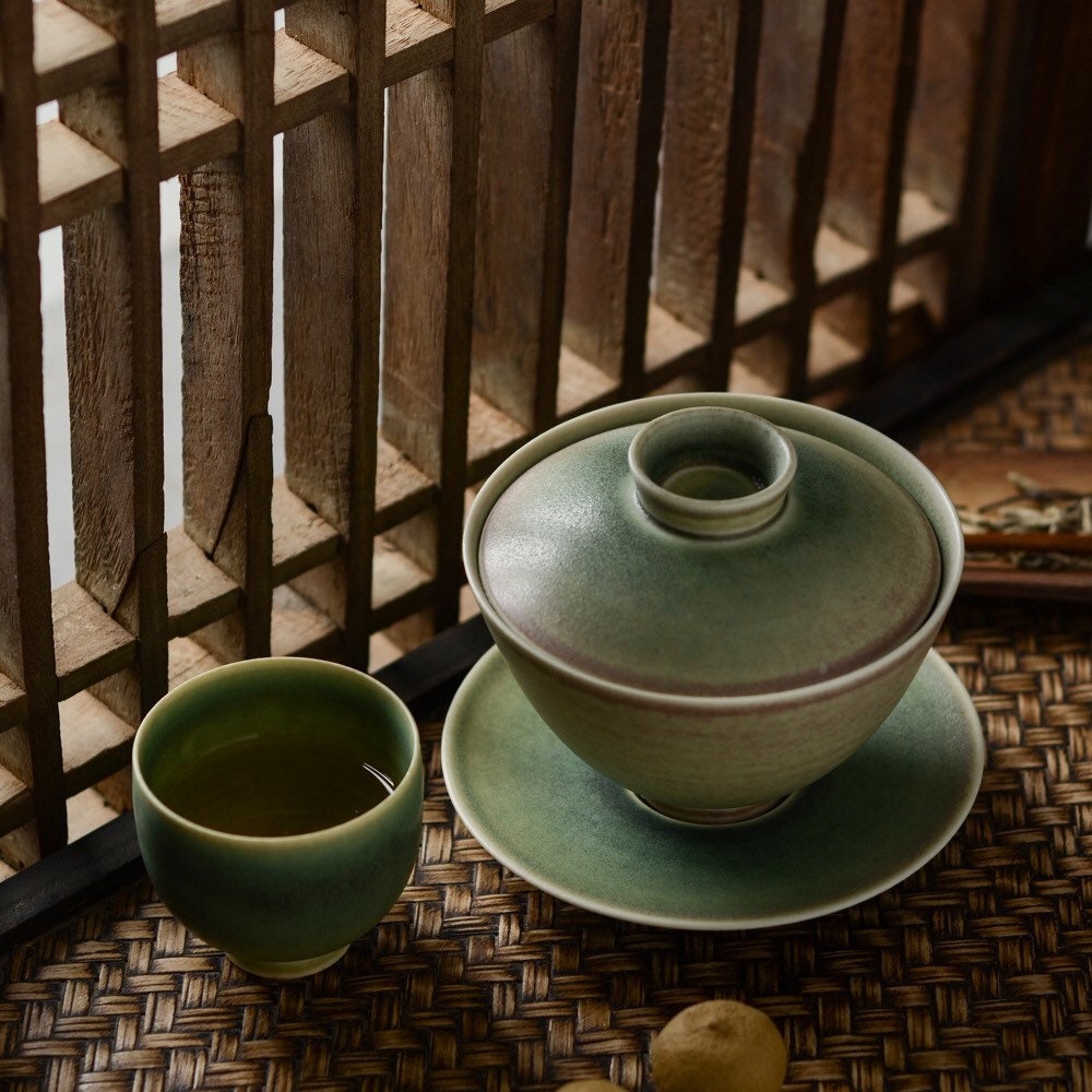 Gohobi Handmade Green gaiwan, Hand painted, vintage, high quality, Rustic, Minimalistic Japanese Tea, Gongfu tea  [Green Glazed collection] 