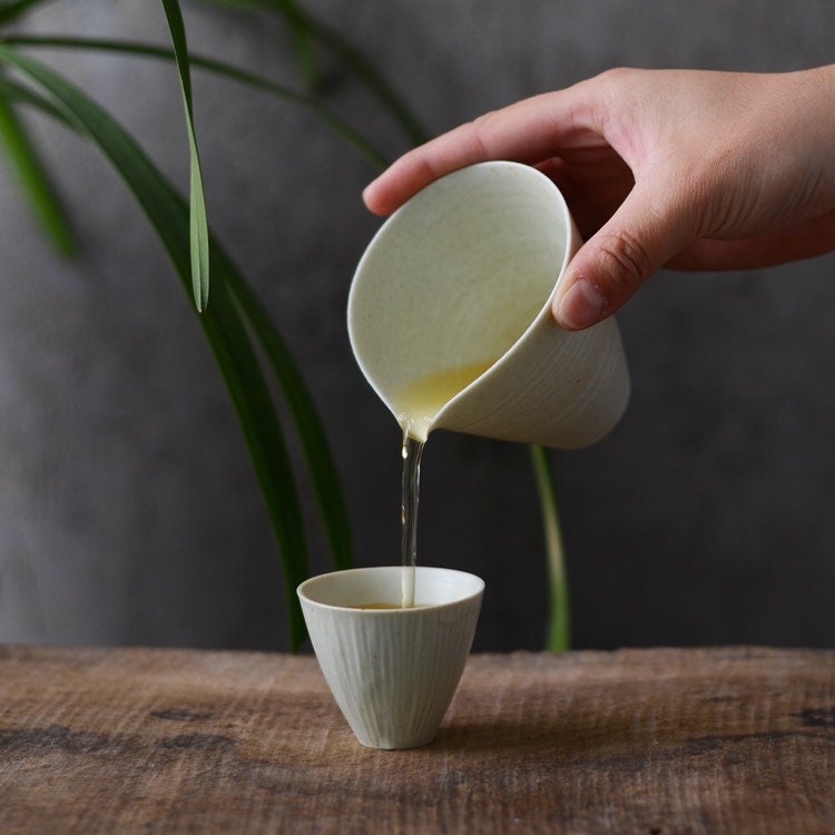 Gohobi Handmade ceramic tea pitcher fair cup Chinese Gongfu tea Japanese Teacup small green tea cup [White Matt collection] 