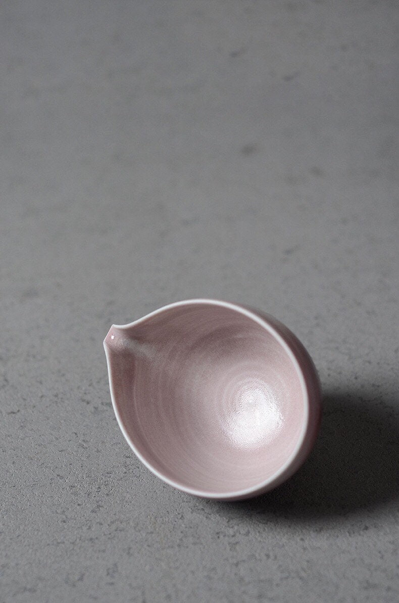 Gohobi Handmade Pink Tea pitcher/ Fair cup, Hand painted, vintage, high quality, Rustic, Minimalistic Japanese Tea [Pink Glazed collection]