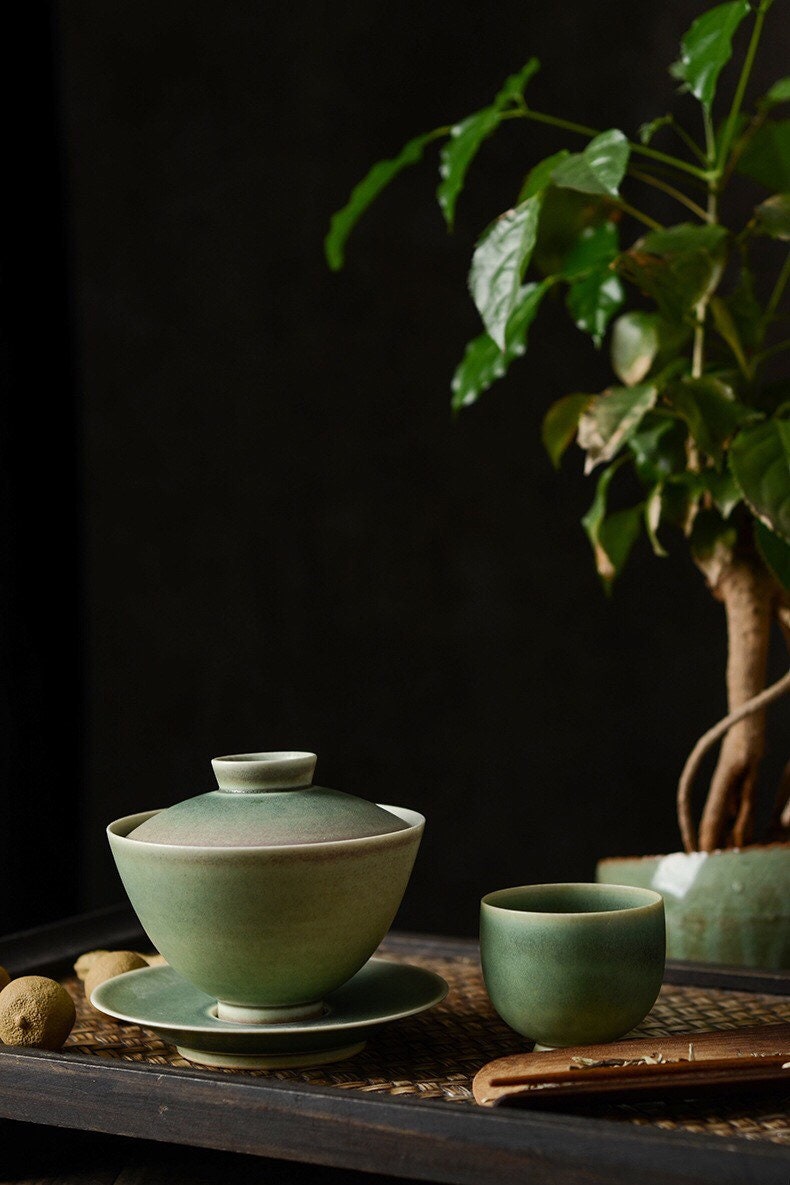 Gohobi Handmade Green gaiwan, Hand painted, vintage, high quality, Rustic, Minimalistic Japanese Tea, Gongfu tea  [Green Glazed collection] 