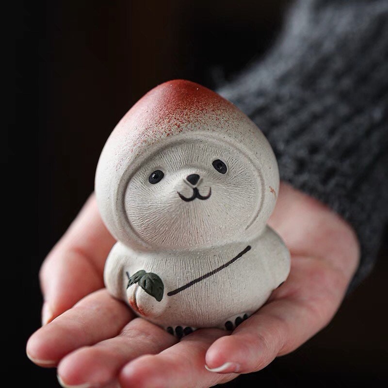 Gohobi Handmade cat ornaments peach panda Tea pets ceramic YiXing clay  Chinese Gongfu tea Kung fu tea Japanese Chado unique ornaments