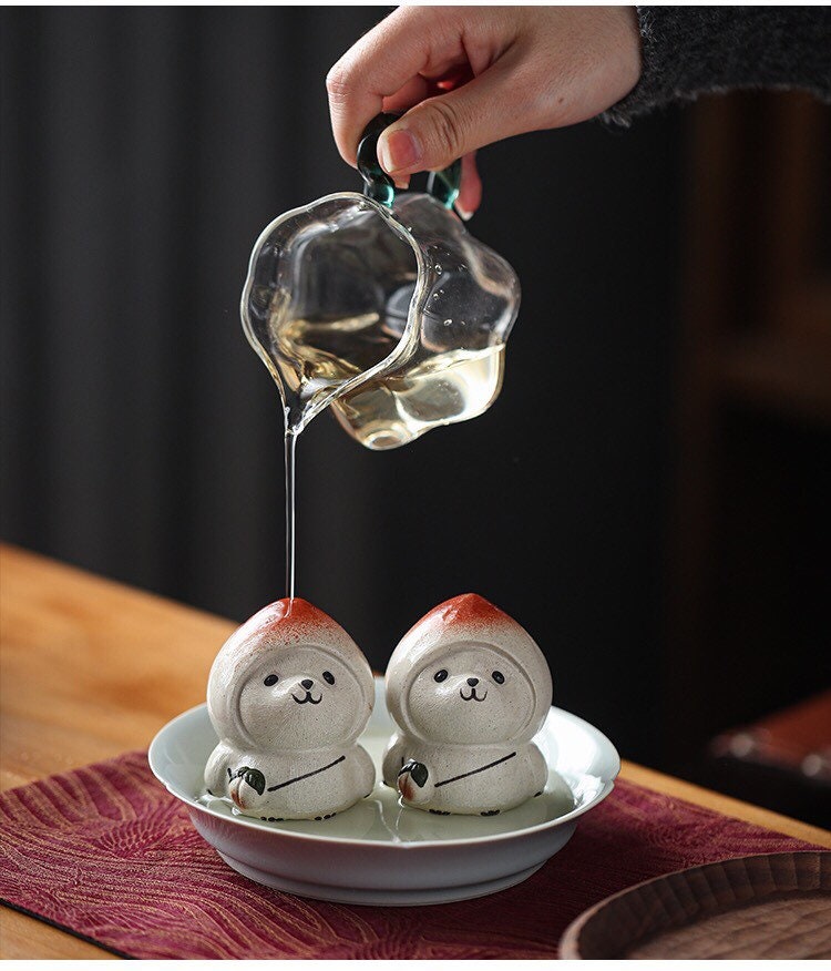 Gohobi Handmade cat ornaments peach panda Tea pets ceramic YiXing clay  Chinese Gongfu tea Kung fu tea Japanese Chado unique ornaments
