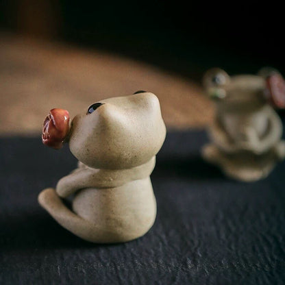 Gohobi Handmade incense holder Ceramic frog Incense stick holder Gongfu tea Japanese Chado
