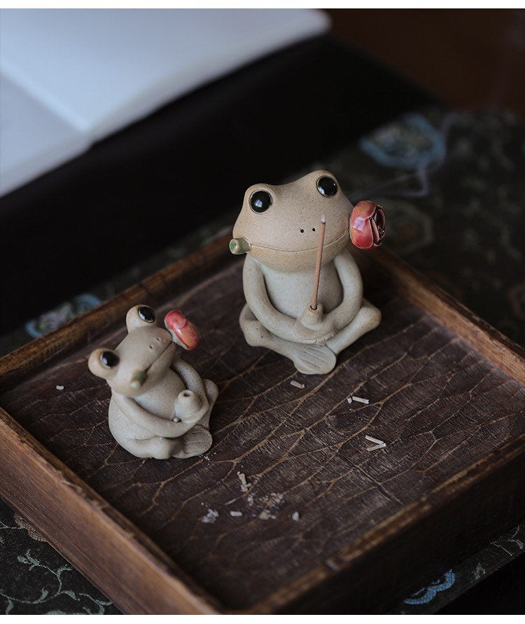 Gohobi Handmade incense holder Ceramic frog Incense stick holder Gongfu tea Japanese Chado