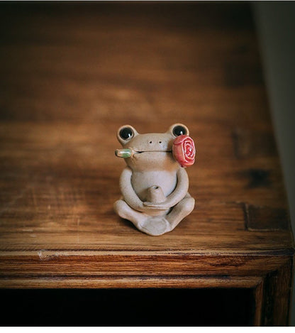 Gohobi Handmade incense holder Ceramic frog Incense stick holder Gongfu tea Japanese Chado