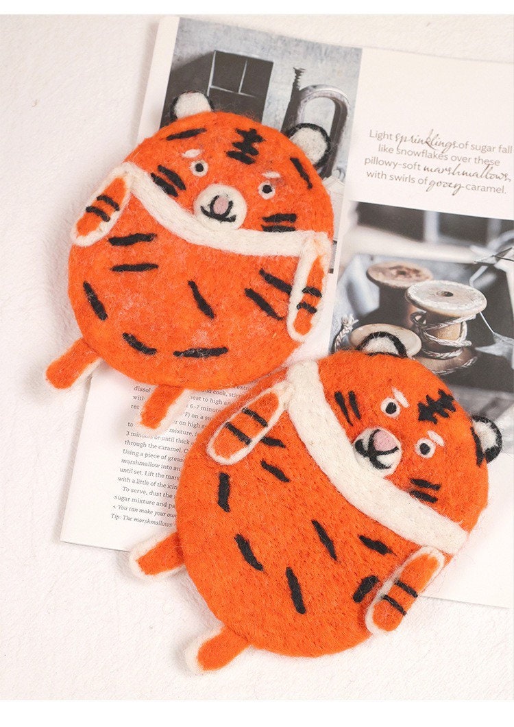 Gohobi Wool coaster, animal coaster, orange tiger coaster, gift for her, gift for him