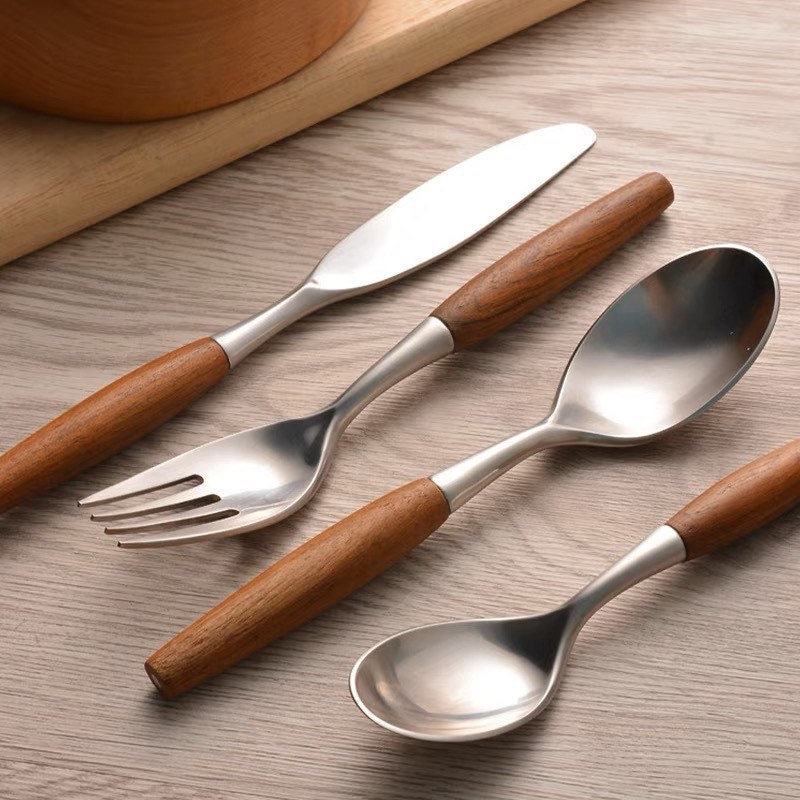 Gohobi a set of 5 luxury high quality stonewashed wooden teak handle cutlery set 100% stainless steel cutlery set